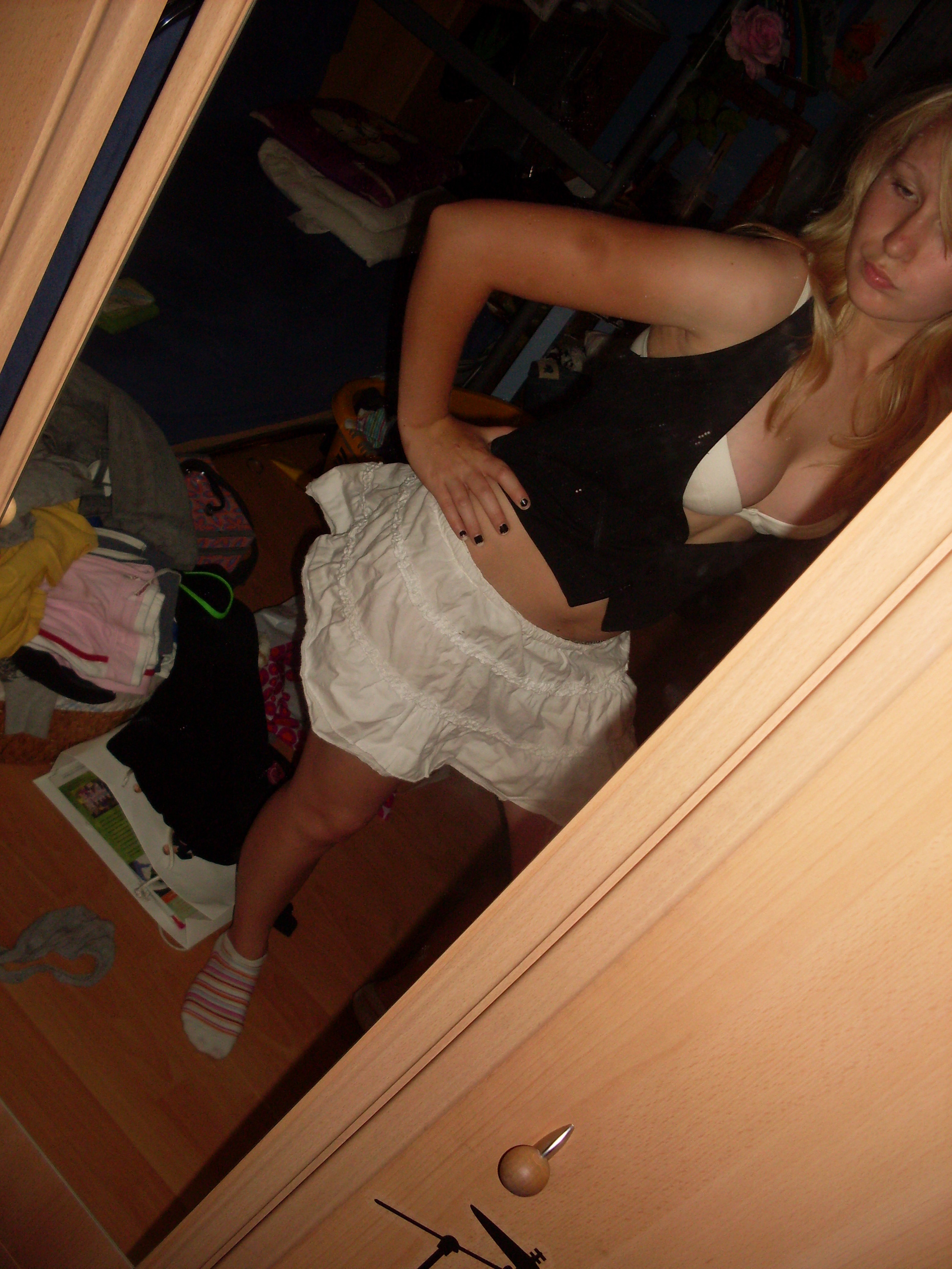 imagefap young imagesize:2304x3072 