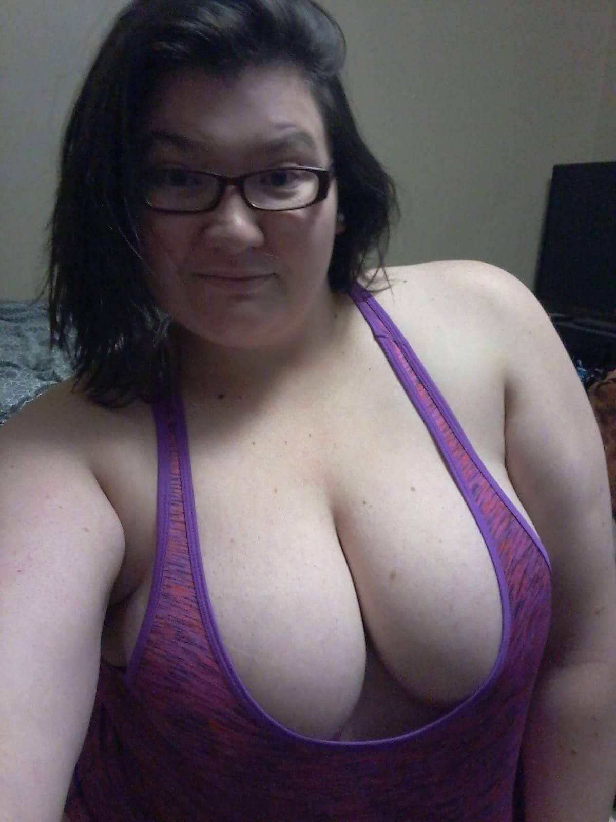 Mixed Set of Amateur Chubby Busty Brunette Girlfriends with Big Tits